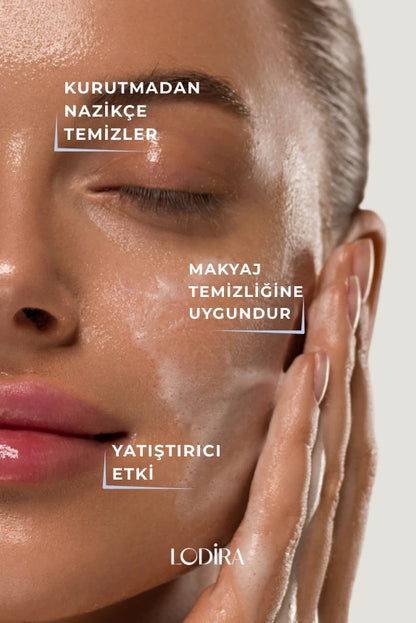 Sebum Dengeleyici, AydınlatıcıEtkili Tüm Cilt Tiplerine Uygun Centella Özlü Yüz Yıkama Jeli 200 ml